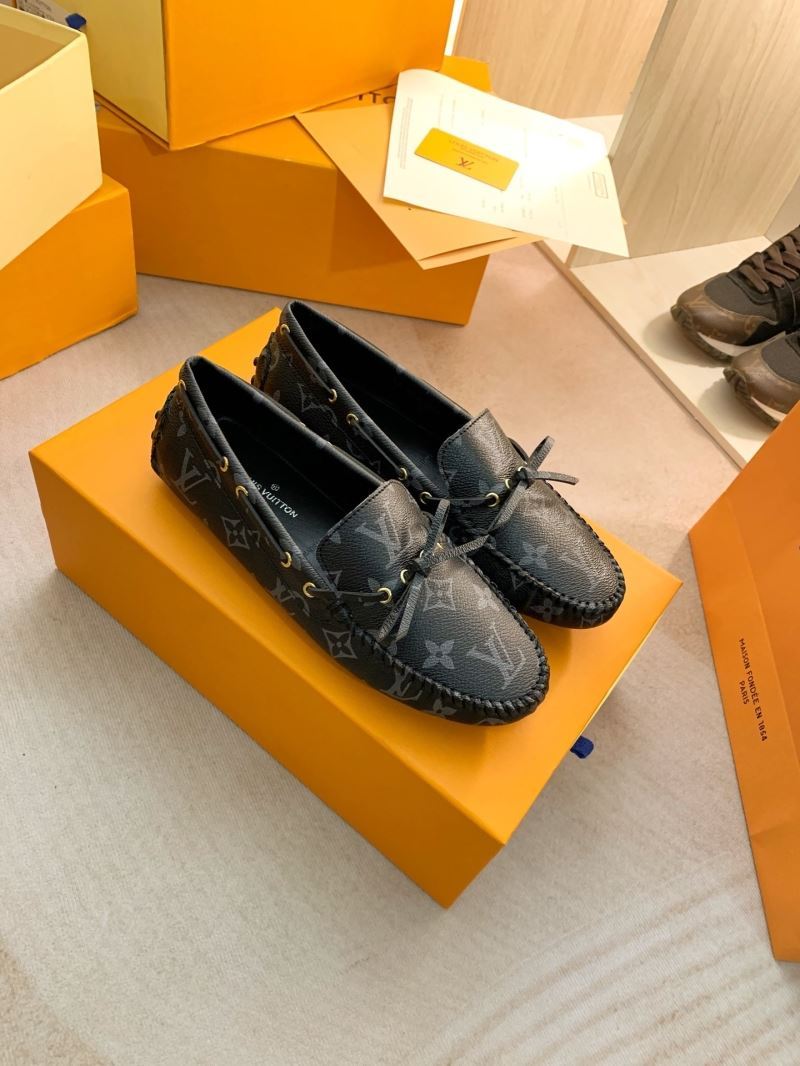 Louis Vuitton Low Shoes